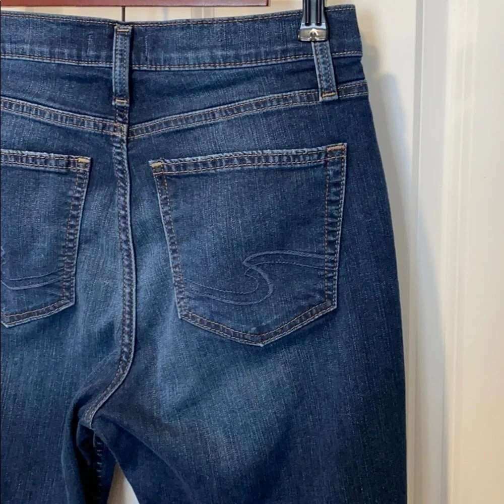 EUC Silver Jeans Calley Slim Crop High Waist